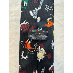 Looney Tunes Mens Character‎ Print Tie 55 Inch